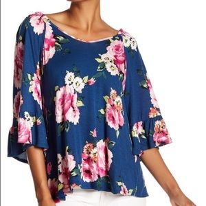 Women’s Bobeau Top